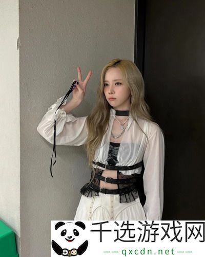 男人 女人40分钟视演绎沟通拉扯！互动模式笑翻网友：一个人讲逻辑，一个人全看感觉！